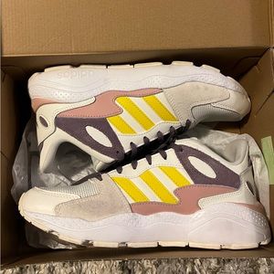 Adidas sz 8 purple and yellow used